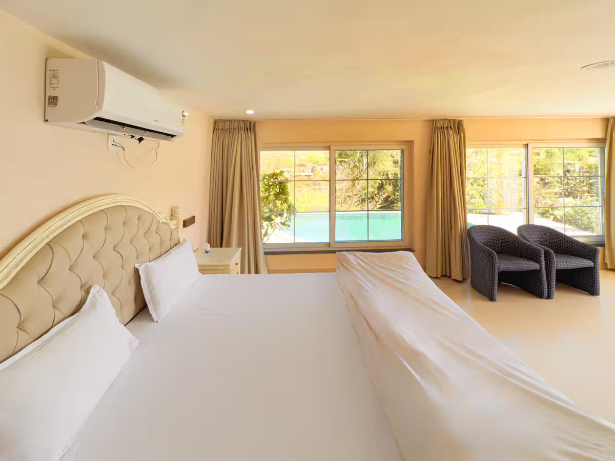 3 Bedroom Villa With Pool in Udaipur x Solis Nature