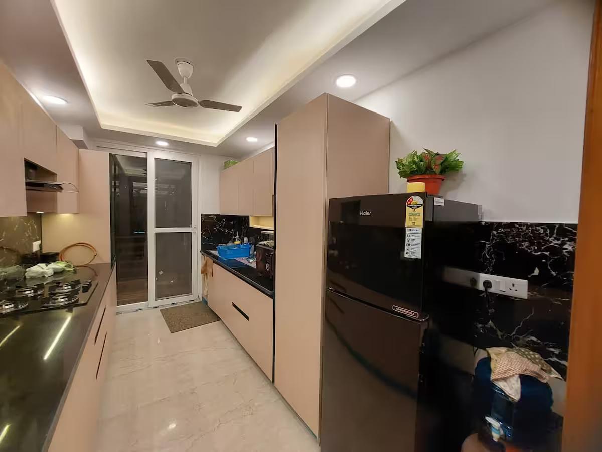 Skyview Urban Stay (NCR) x Solis Nature