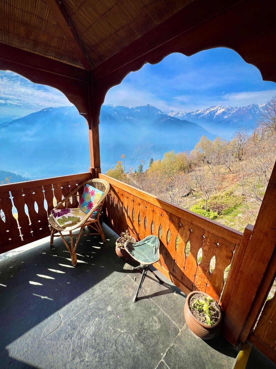 Glamp by hobbit hamta x Solis Nature