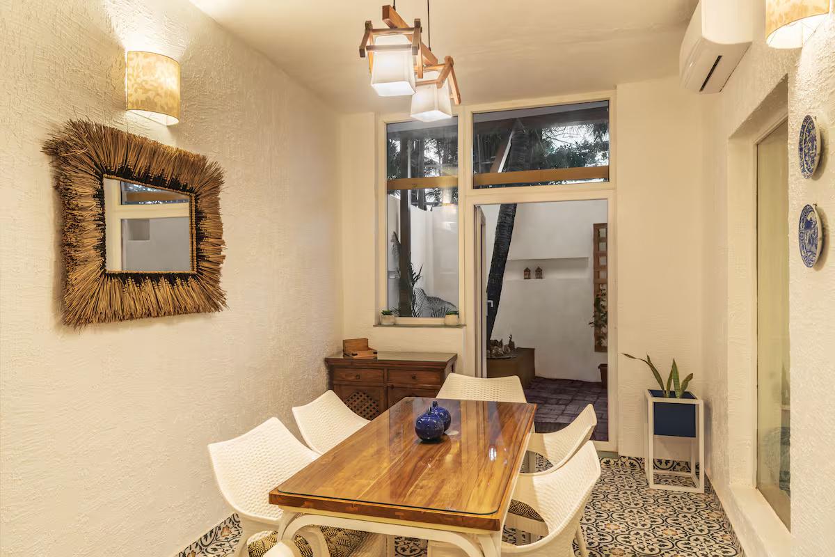 Authentic Villa on Morjim Beach x Solis Nature