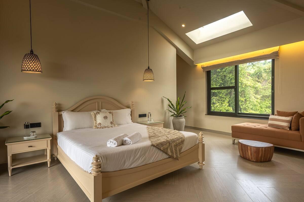 Luxury Edgewater Villa With Bathtub x Solis Nature