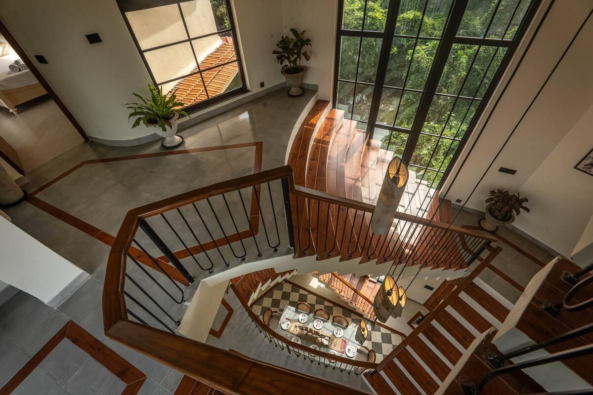 Luxury Edgewater Villa With Bathtub x Solis Nature