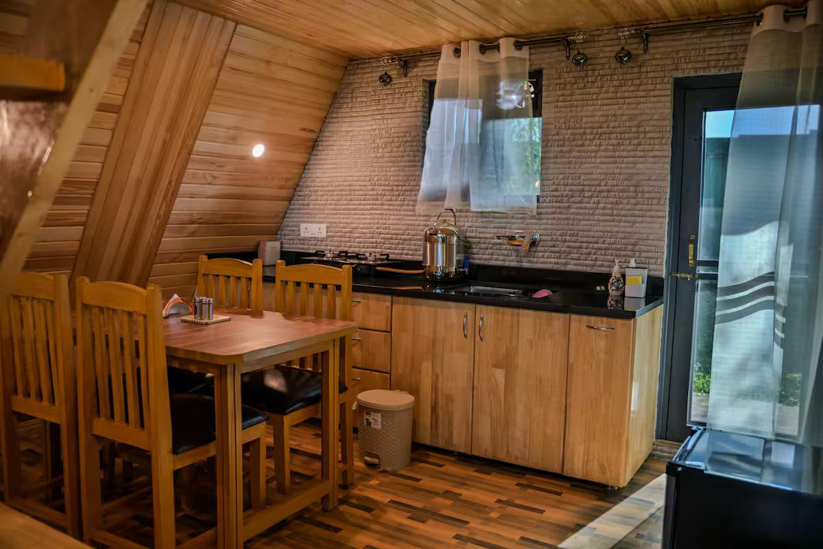 Villa Cottage In Srinagar x Solis Nature