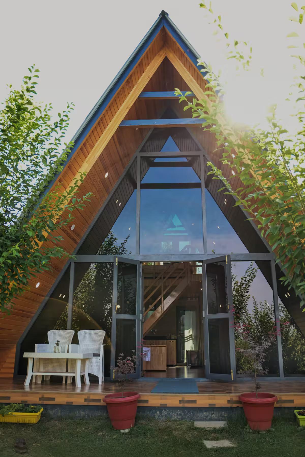 Villa Cottage In Srinagar x Solis Nature