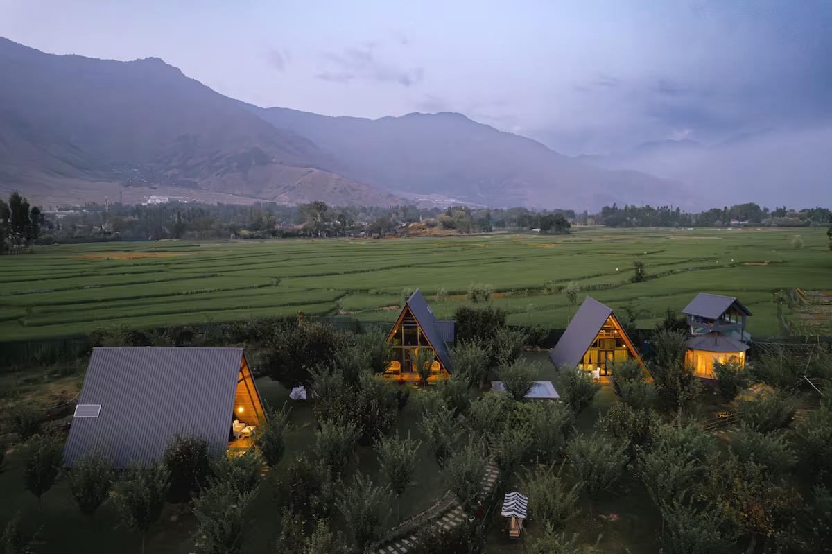 Cottage In Srinagar x Solis Nature