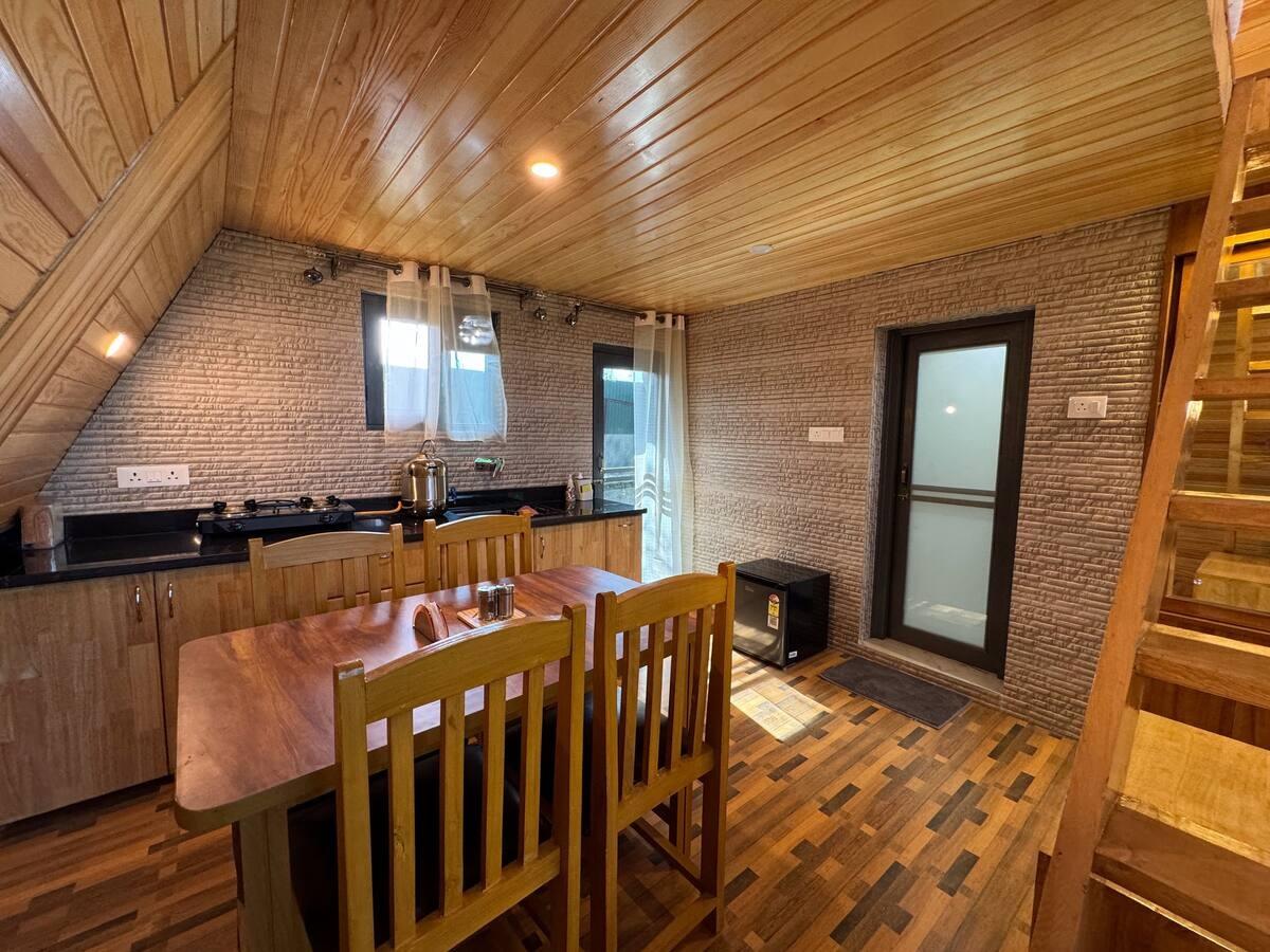 Cottage In Srinagar x Solis Nature