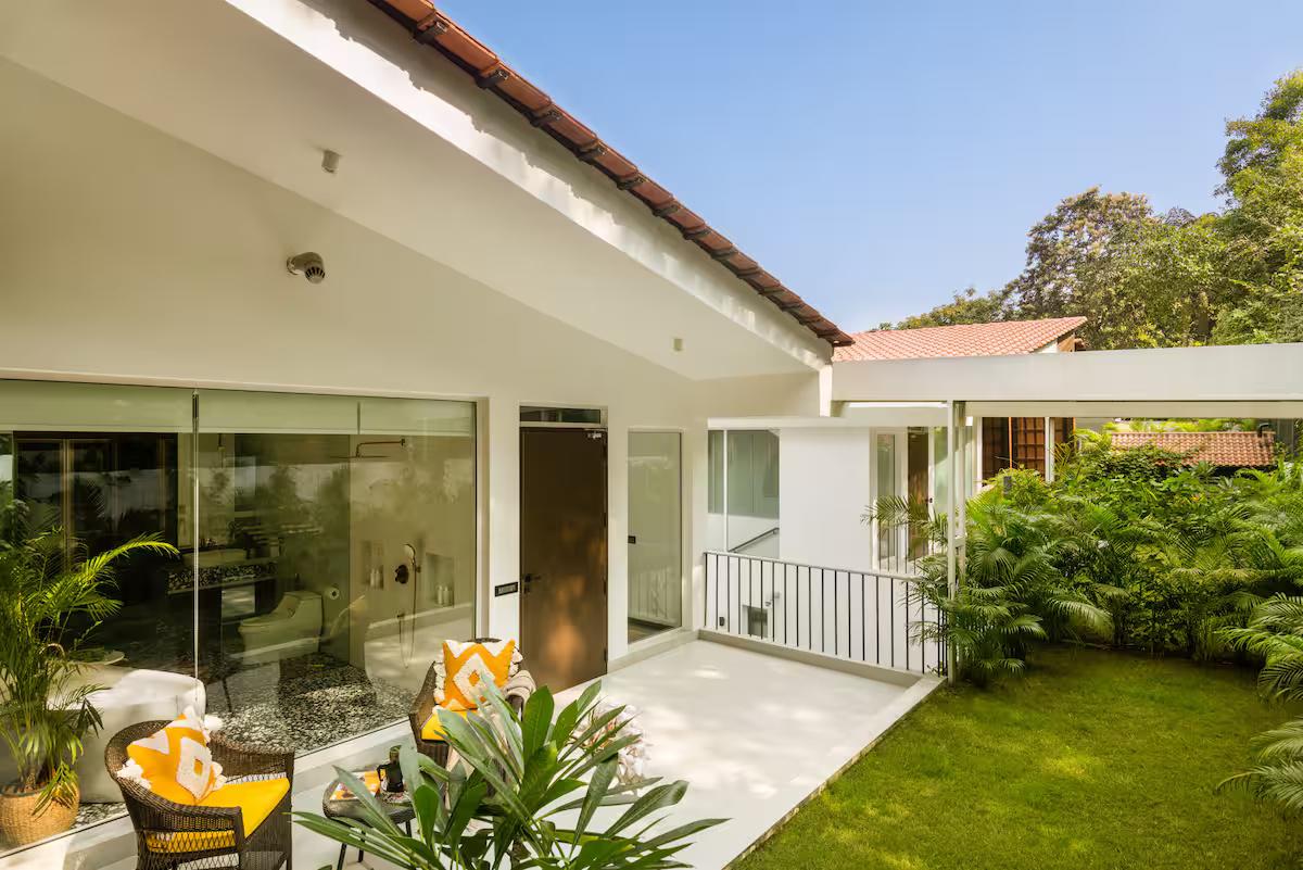 Luxury 4BHK Villa | Infinity Pool x Solis Nature