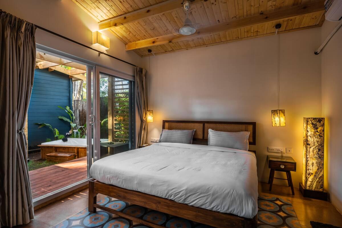 Breathtaking suite room with jacuzzi x Solis Nature