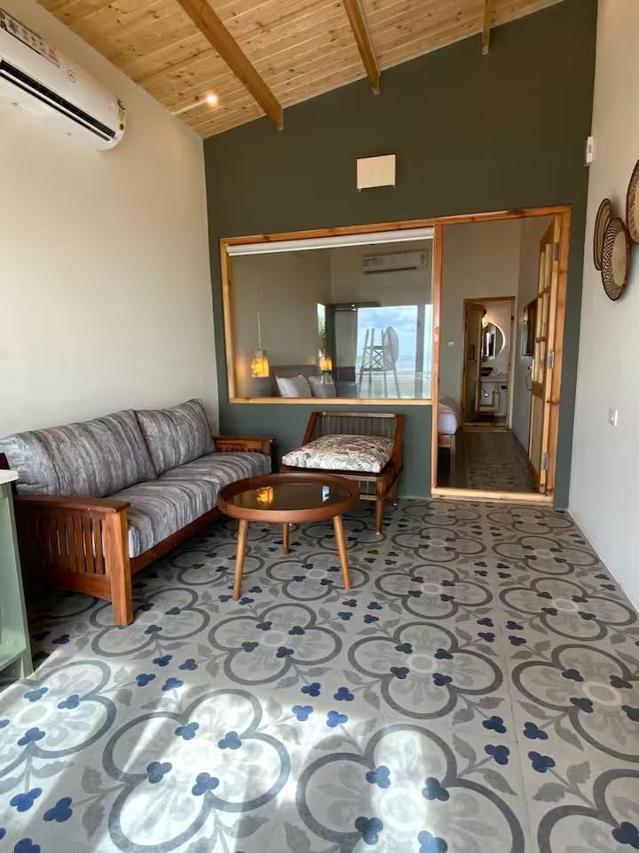 2 Bedroom cottage on Morjim beach x Solis Nature