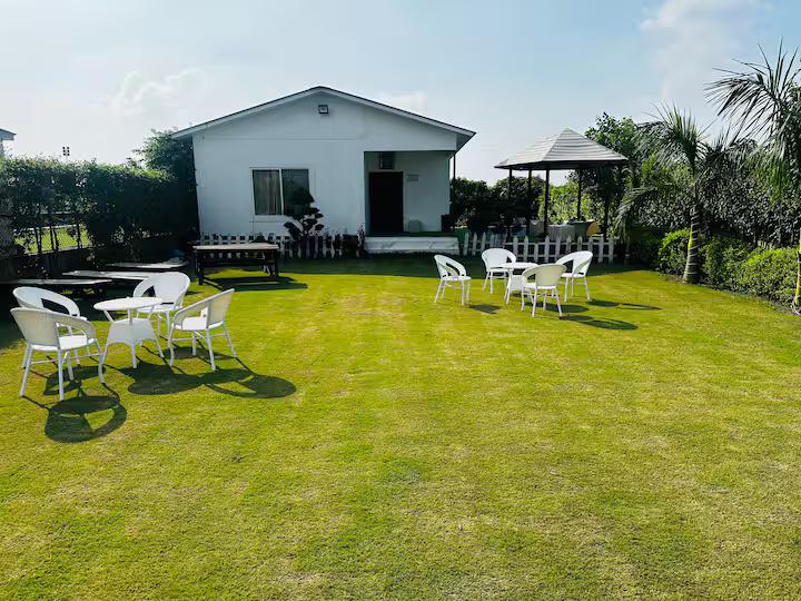 Kohli’s Farmhouse (NCR) x Solis Nature