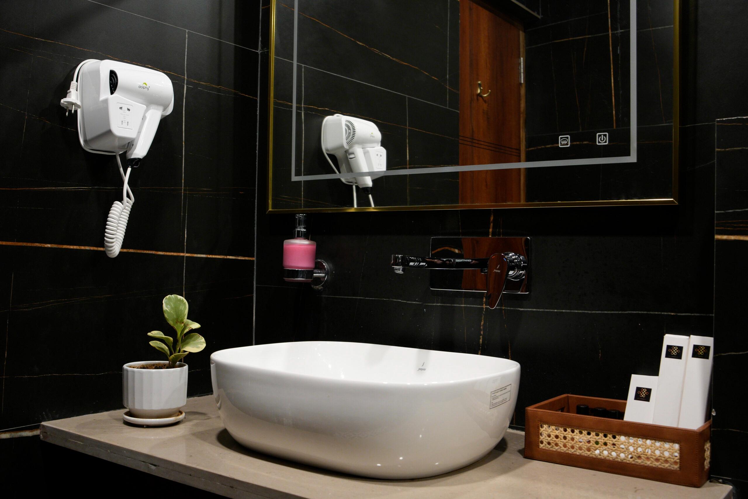 Samsara Luxury Cottages & Spa x Solis Nature