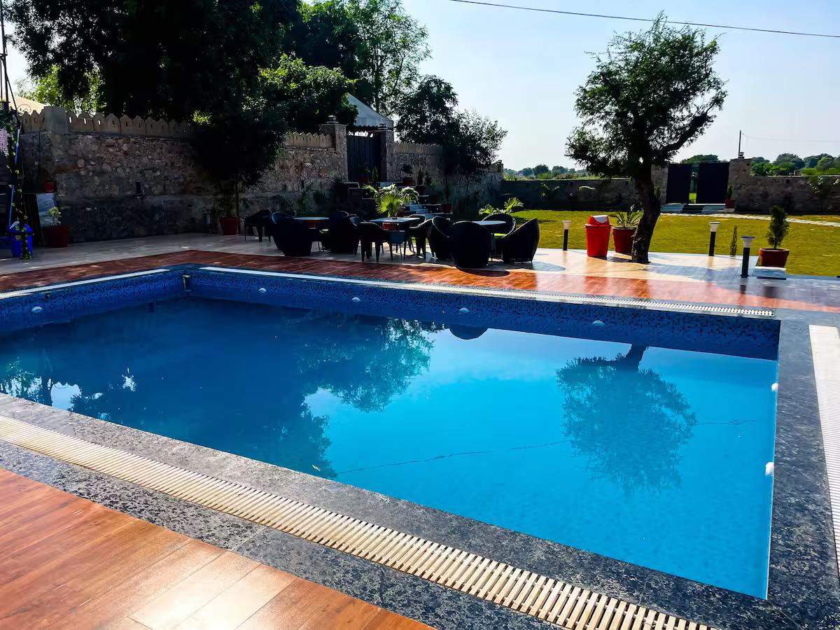 Ibiza farm By The Party Citadel x Solis Nature