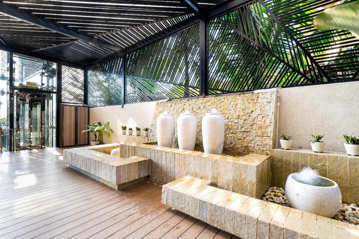 Holitel, Anjuna x Solis Nature