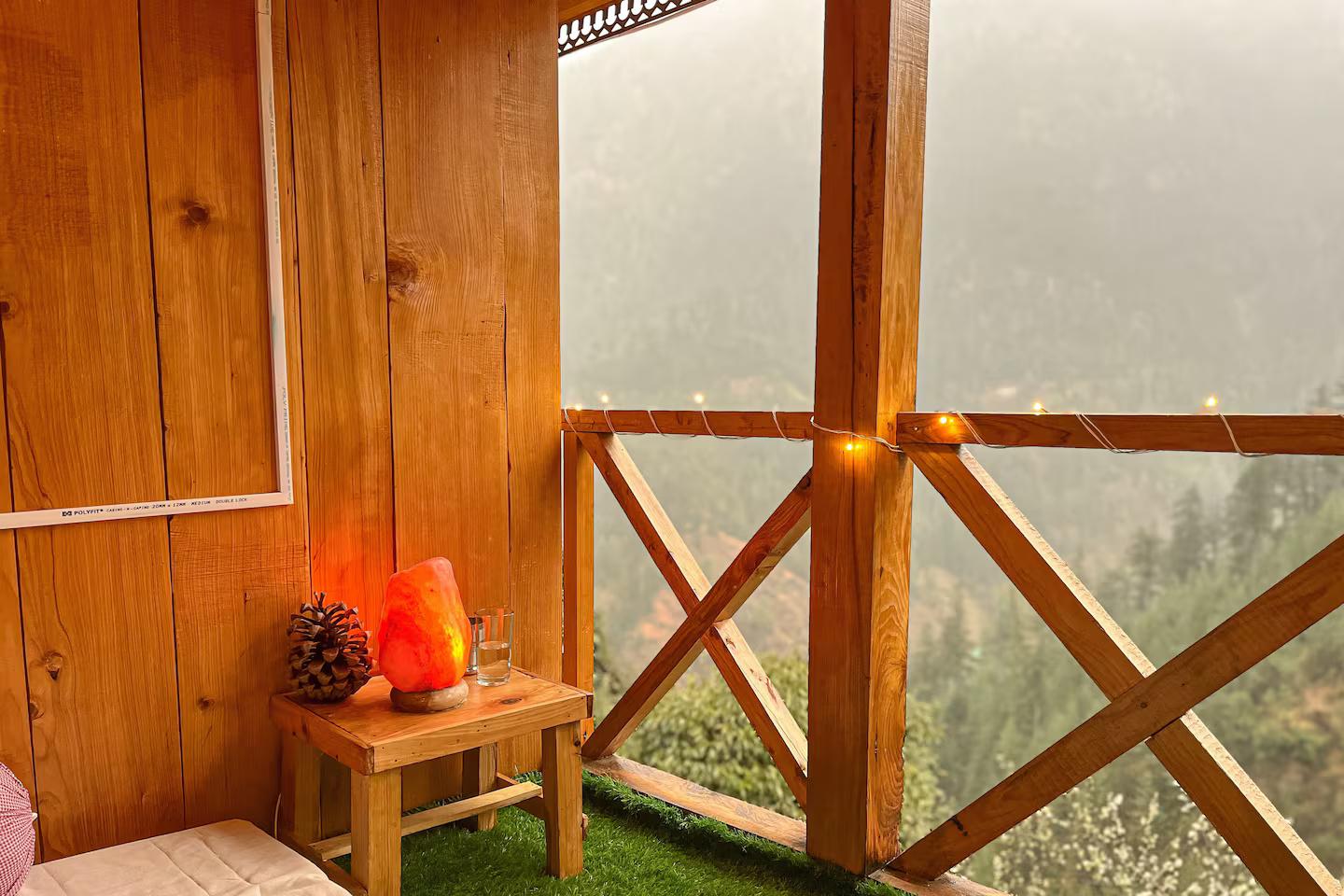 Mountain Vibes Stylish wooden chalet in x Solis Nature