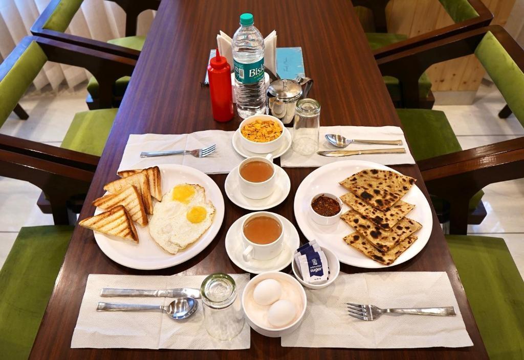 North Deodar Avenue, Manali x Solis Nature