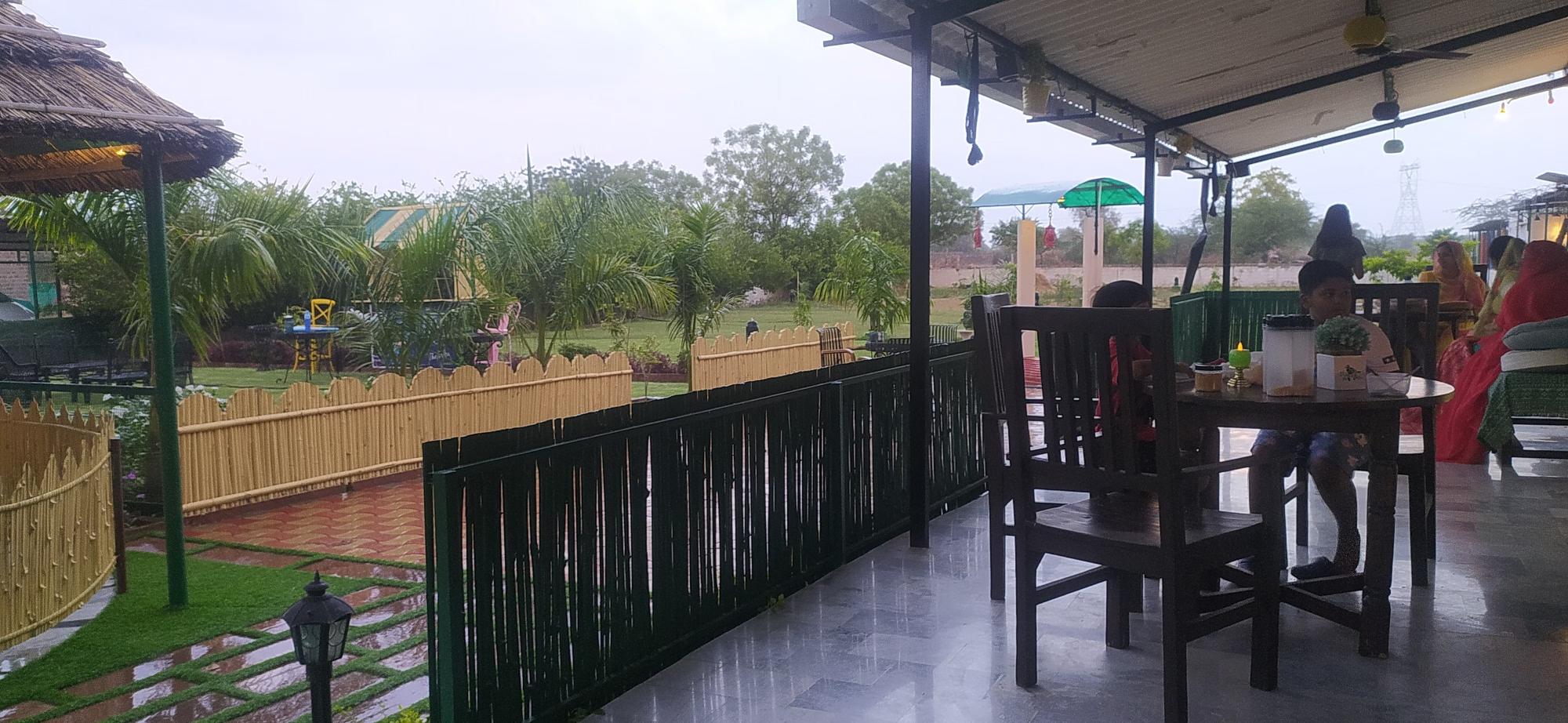 THE TREES - PRIVATE FARM STAY WITH POOL x Solis Nature