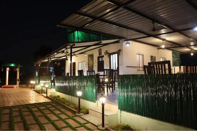 THE TREES - PRIVATE FARM STAY WITH POOL x Solis Nature