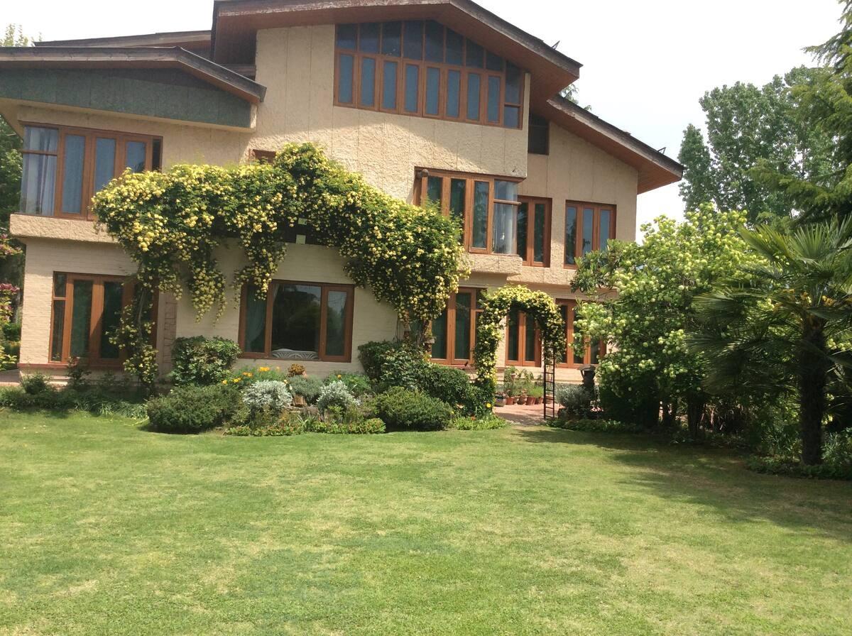 The Cottage Nigeen x Solis Nature