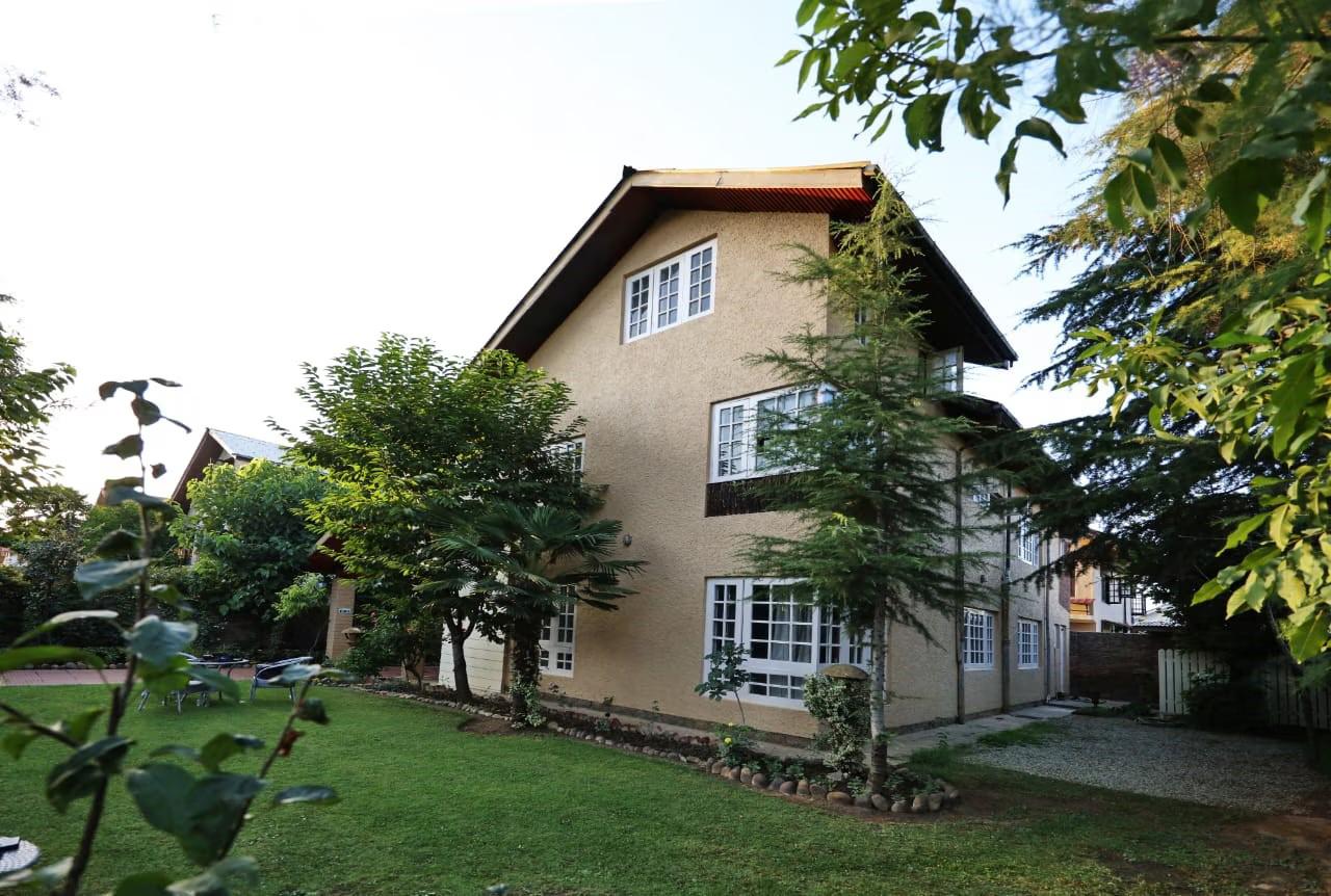 The Firs villa x Solis Nature