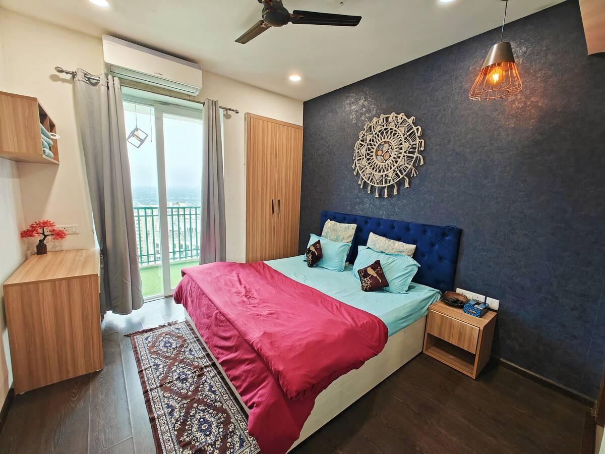 Pristine 1 Bhk apartment by Mulberry Homestays x Solis Nature