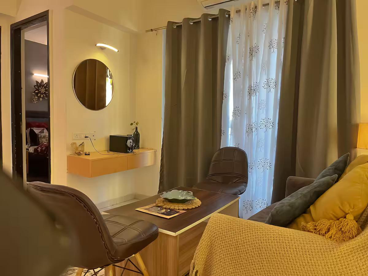 Imperial suite by Mulberry Homestays x Solis Nature