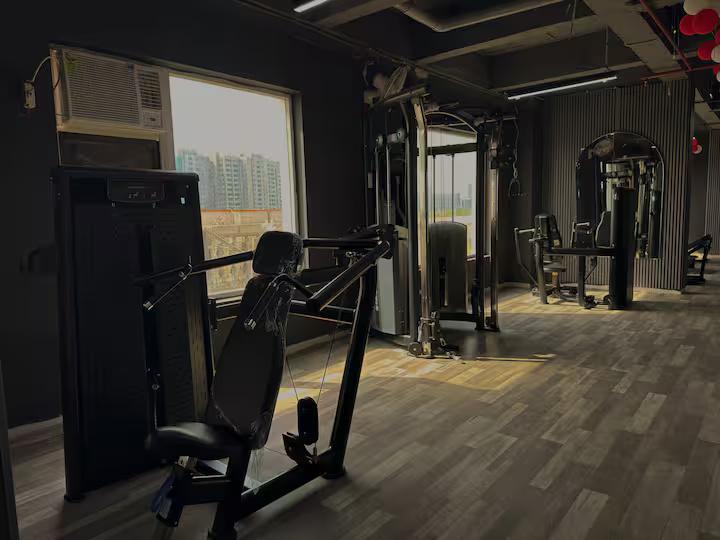 Luxurious Serviced Apartment with Modern Comforts x Solis Nature