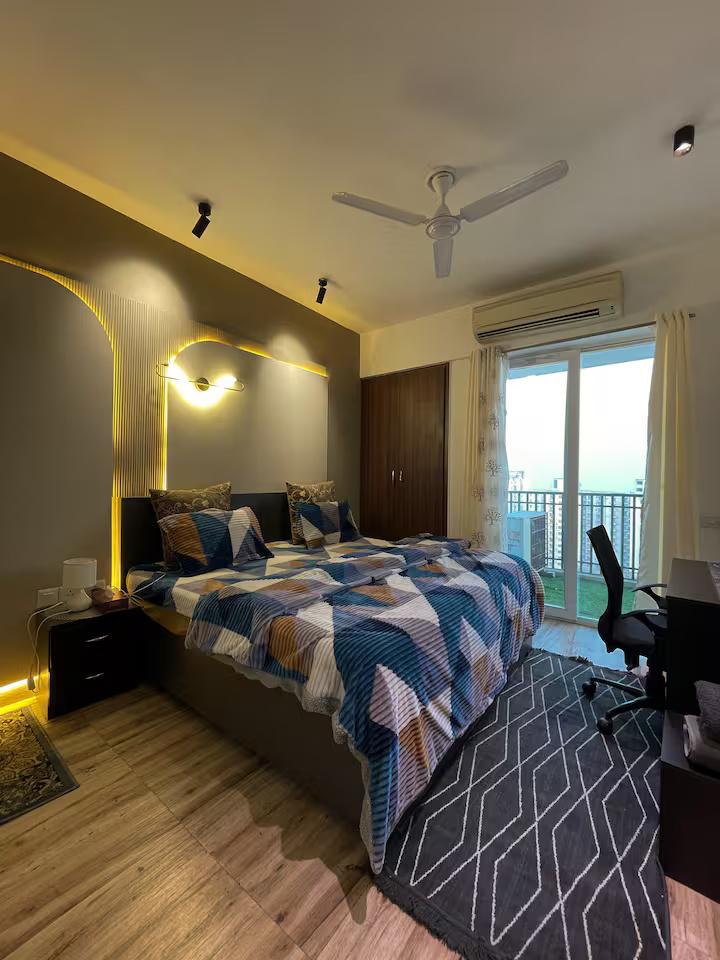 Florence By Mulberry Homestays  Premium 1BHK x Solis Nature