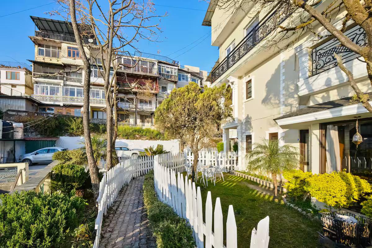 The Si Cottage x Solis Nature