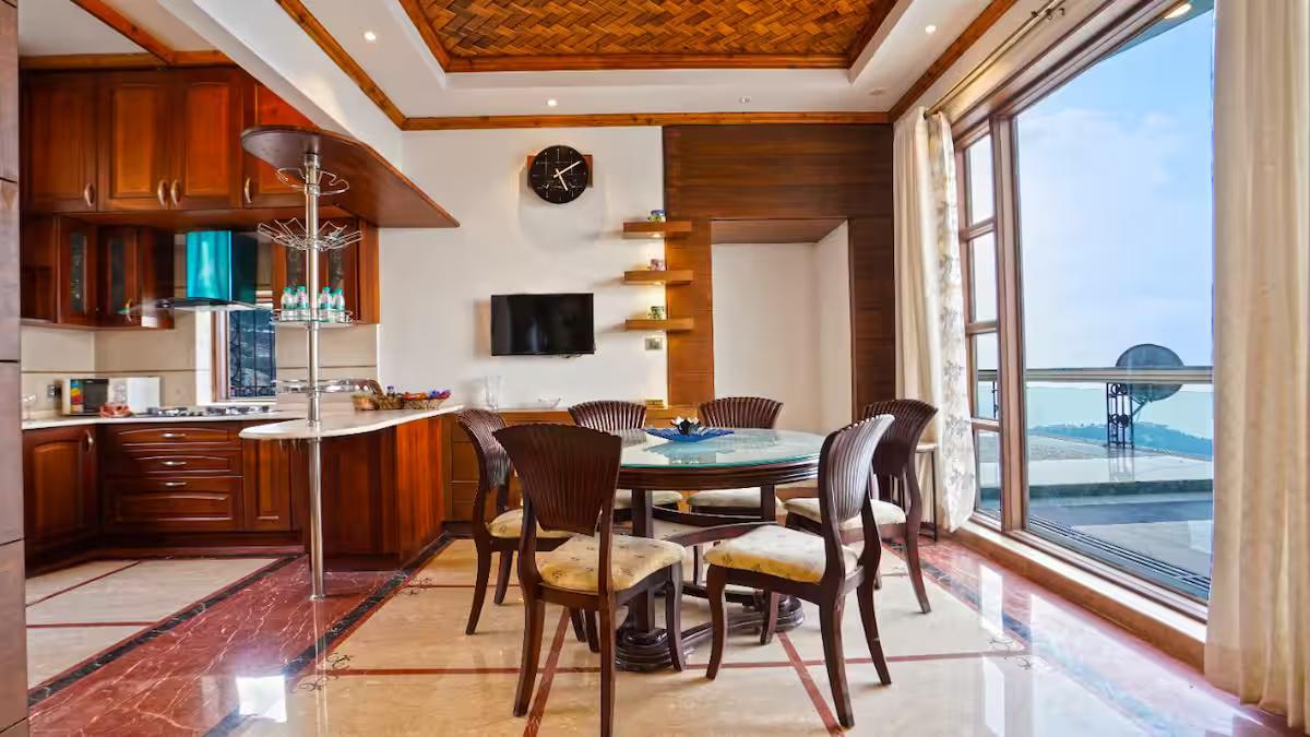 Horizon Villa x Solis Nature