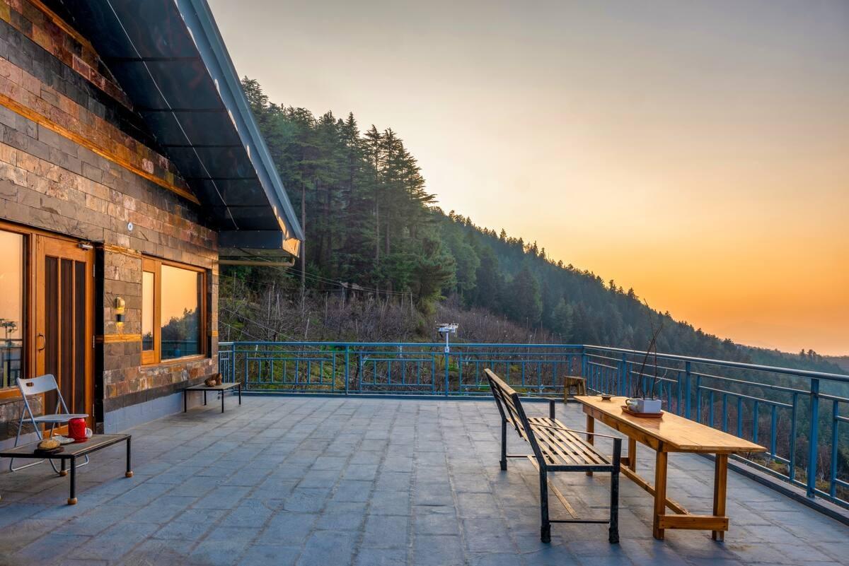 Saroga Woods Luxury Home Stay | 2BR in the hills x Solis Nature