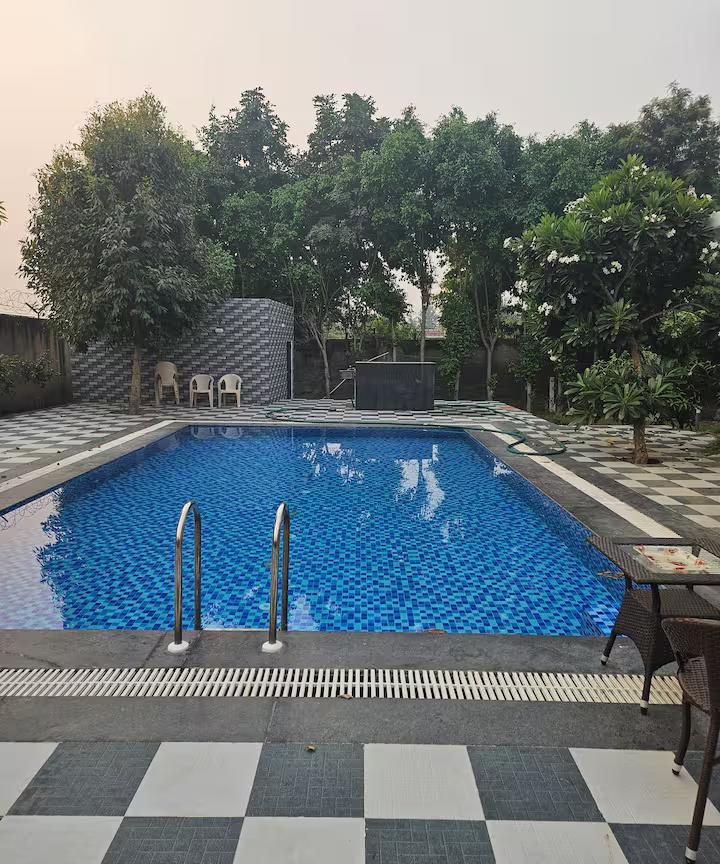 Ekant Farm (NCR) x Solis Nature