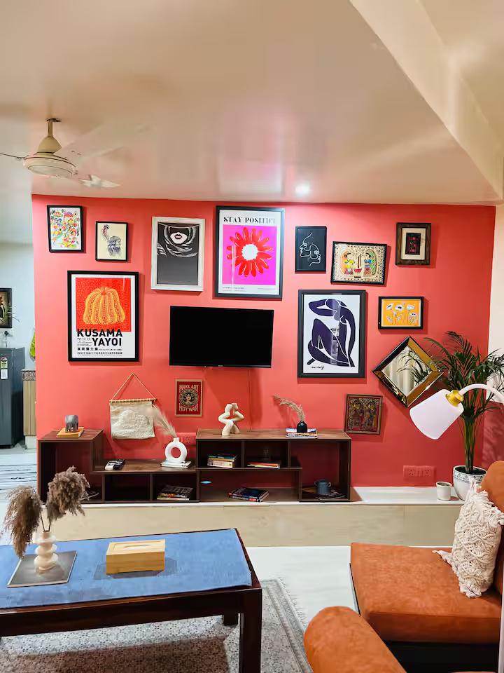 Stylish 800SQFT Luxury Apart with Theme Room in HKV (N x Solis Nature