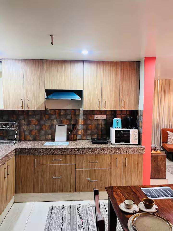 Stylish 800SQFT Luxury Apart with Theme Room in HKV (N x Solis Nature