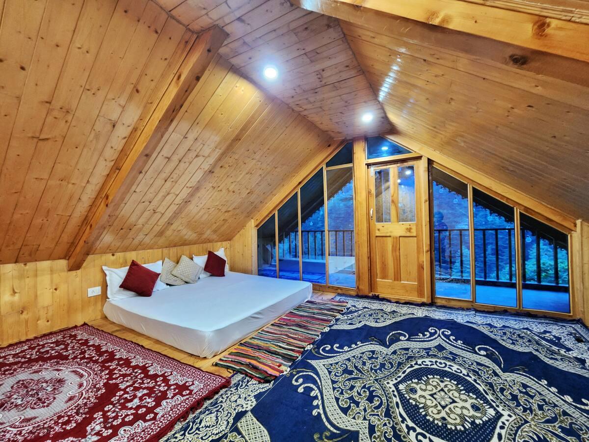 Jungle Trails Cottage x Solis Nature