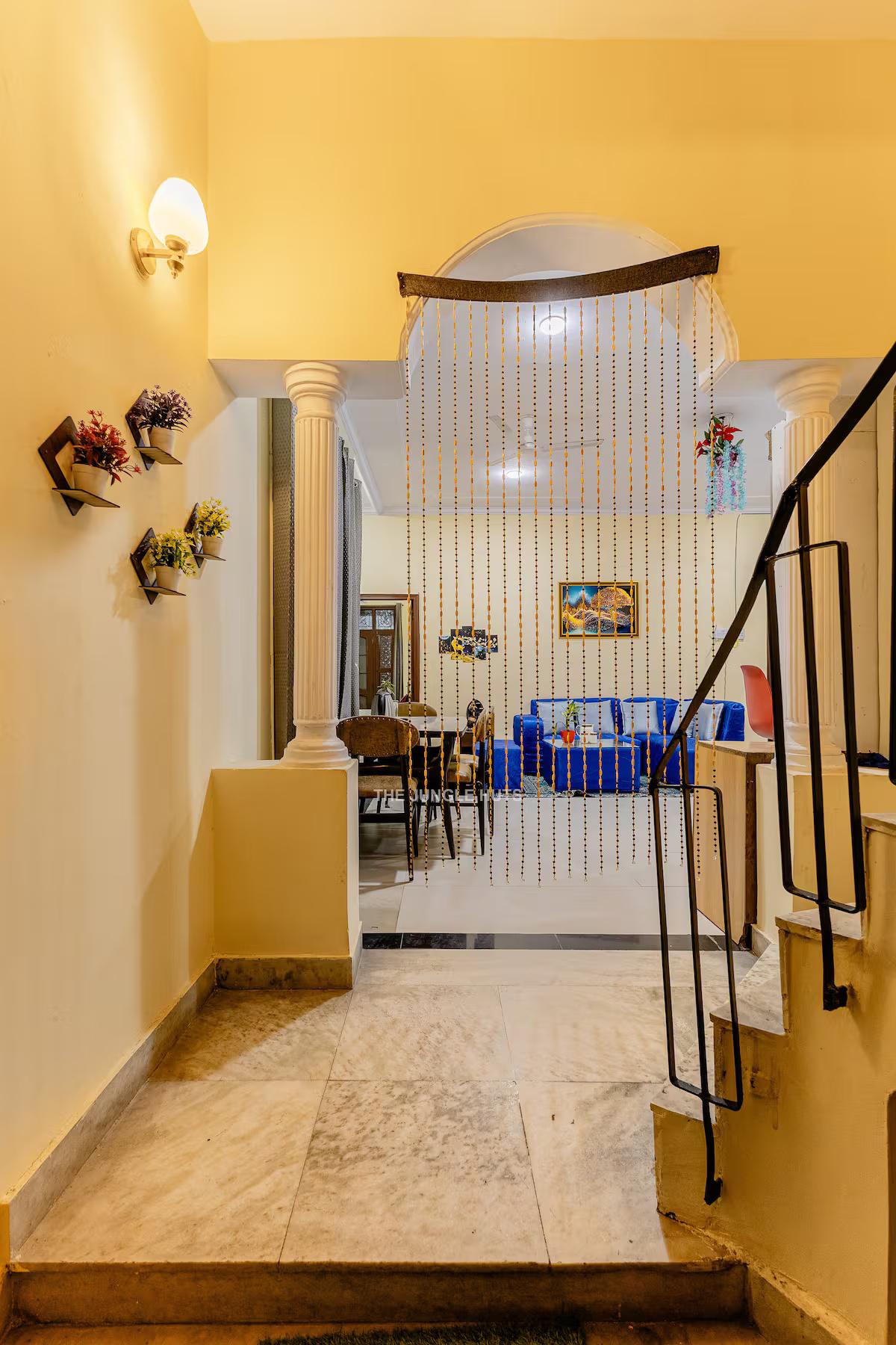 The jungle huts (NCR) x Solis Nature