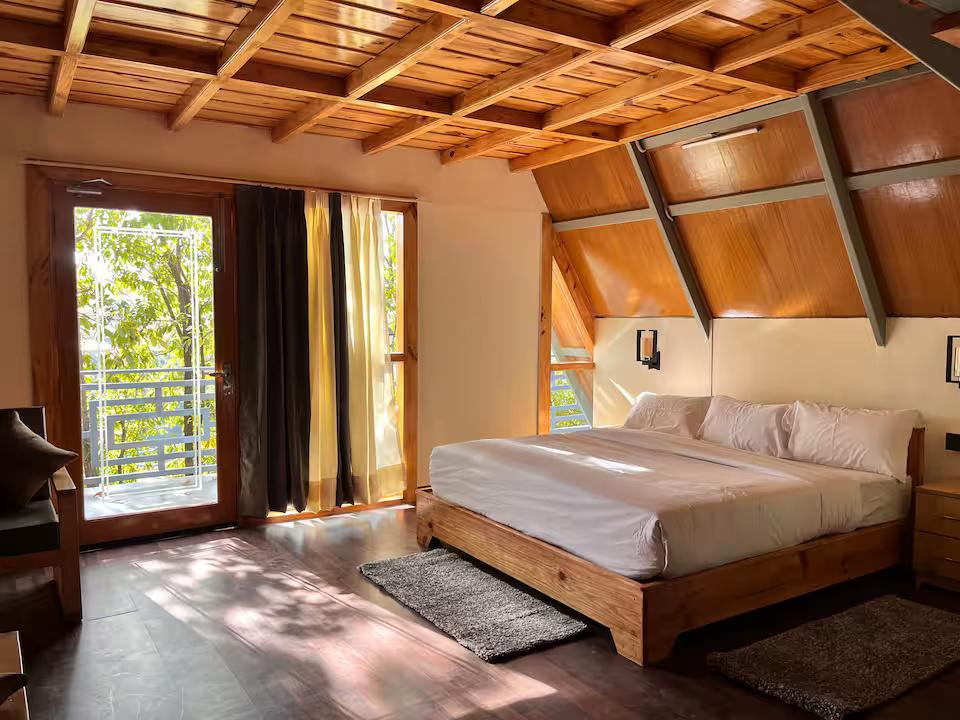 Manipuri oak stay in (A frame cabin) x Solis Nature