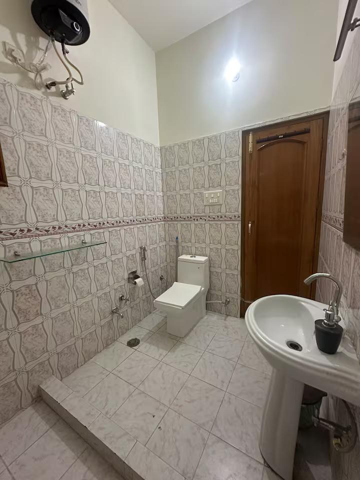 Paradise Island - A Luxurious BNB near Airport x Solis Nature