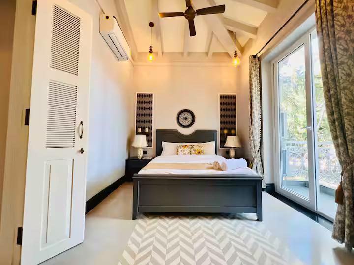 Aura - 4BHK Private Pool Villa Near Calangute x Solis Nature