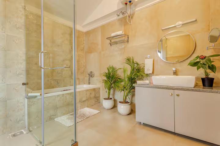 Ivory 5 BHK Private Pool Villa near Calangute x Solis Nature