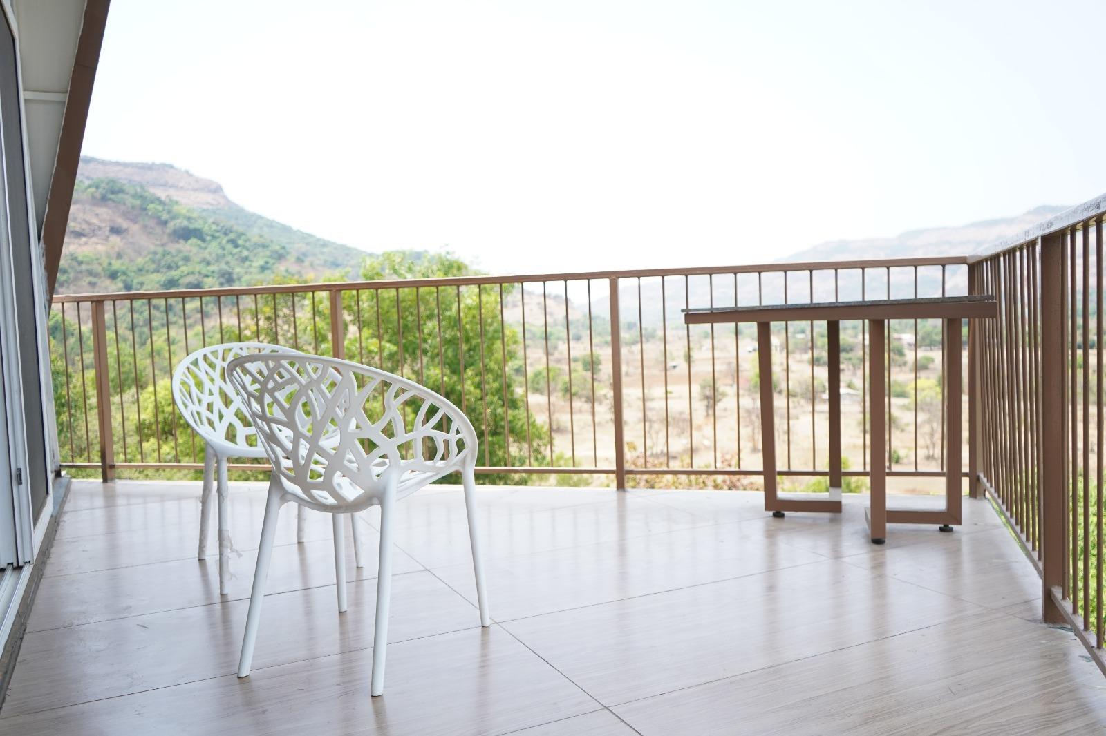 Bliss Villa x Solis Nature