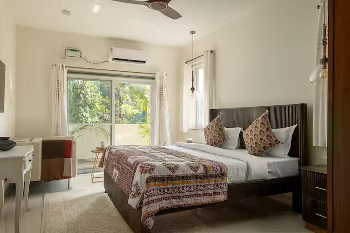 Casa Dips - 4 BR Private Pool Villa in Siolim x Solis Nature