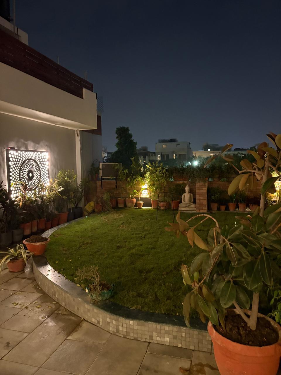 Vandana's bed and breakfast (NCR) x Solis Nature