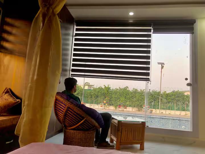 Khwaab Farmhouse for pool party, wedding, events (NCR) x Solis Nature