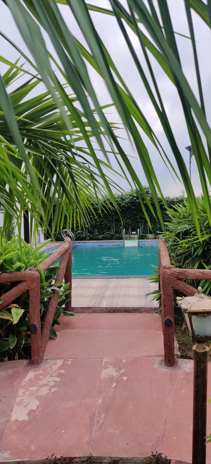 Khwaab Farmhouse for pool party, wedding, events (NCR) x Solis Nature