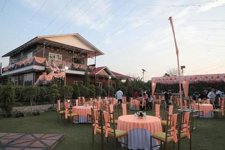 Khwaab Farmhouse for pool party, wedding, events (NCR) x Solis Nature