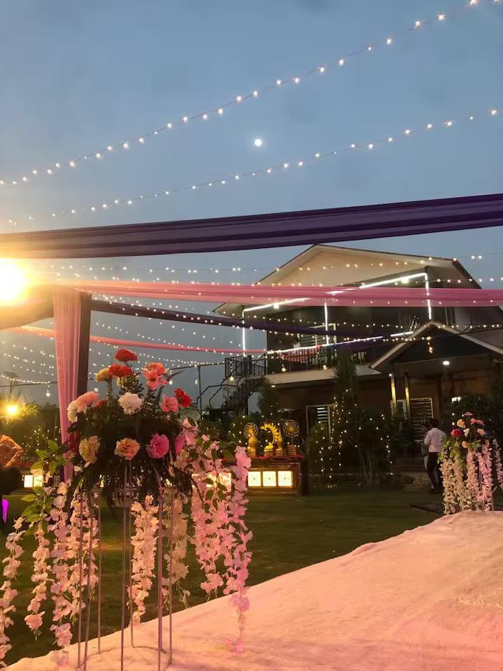 Khwaab Farmhouse for pool party, wedding, events (NCR) x Solis Nature