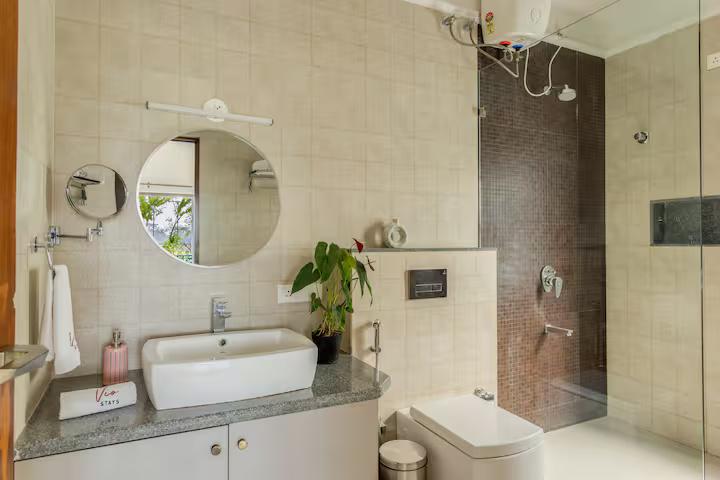 Amber 4 BR Private Pool Villa near Calangute x Solis Nature