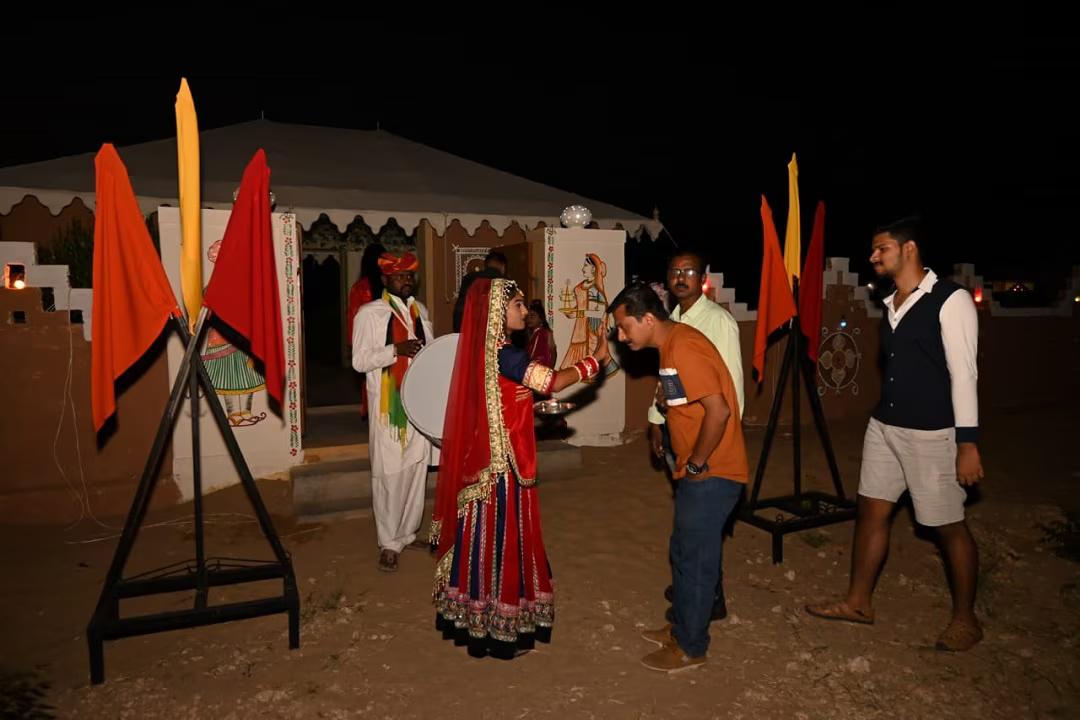 Sunny Desert Camp x Solis Nature