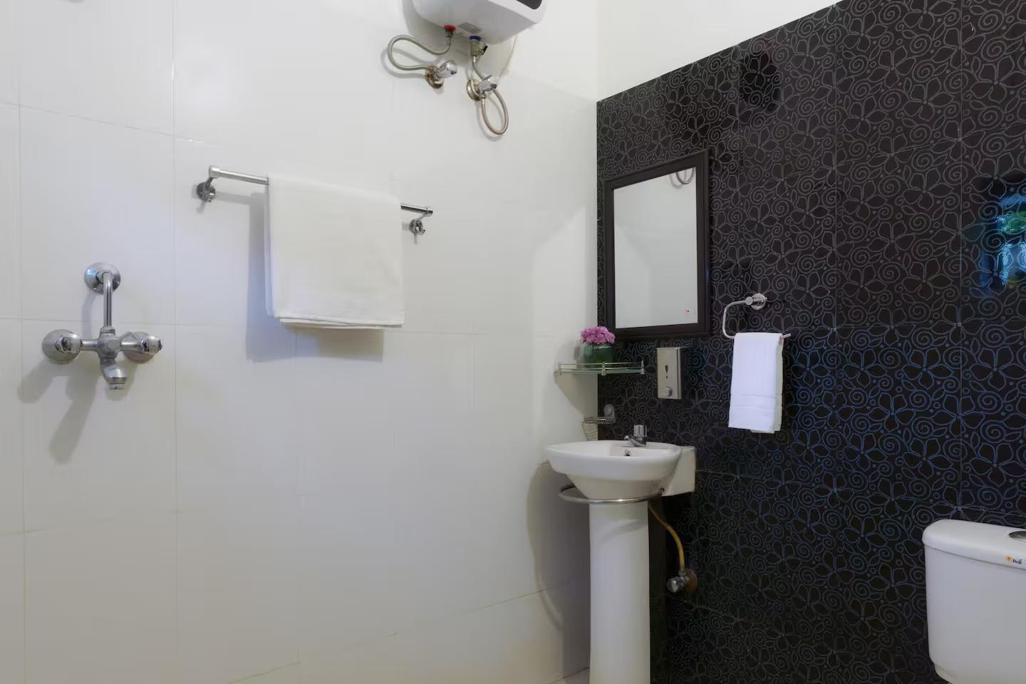 Nasheman FarmStay: The Nest x Solis Nature