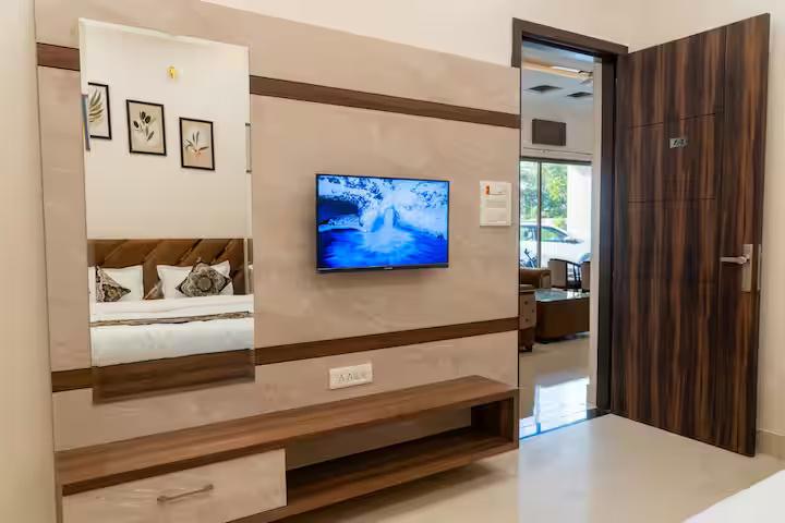 3Bed Room Appart in Green Galaxy Villa with Pool x Solis Nature